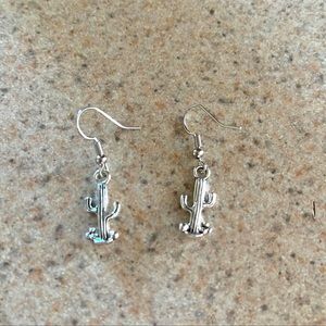 Cactus drops earrings